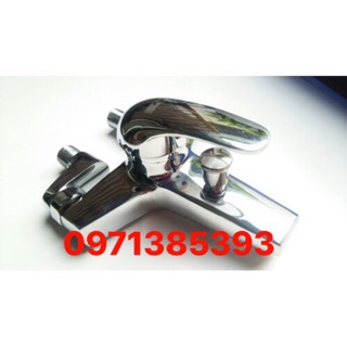 Củ sen tắm nóng lạnh inax giá rẻ