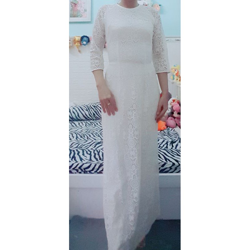 Thanh lý áo dài trắng ren kèm quần trắng eo <72cm