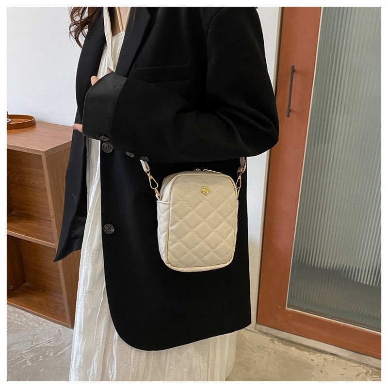 Túi Đeo Chéo Hình Vuông Nhỏ Màu Trơn Mẫu Mới Năm 2022 Gylb1582