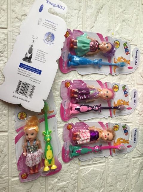 Bàn chải đánh răng Thái Lan cho bé( mua 1 tăng 1)