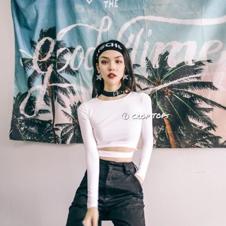 Áo Crop top cổ tròn cut out đai eo rời dài tay trơn - by SGGz
