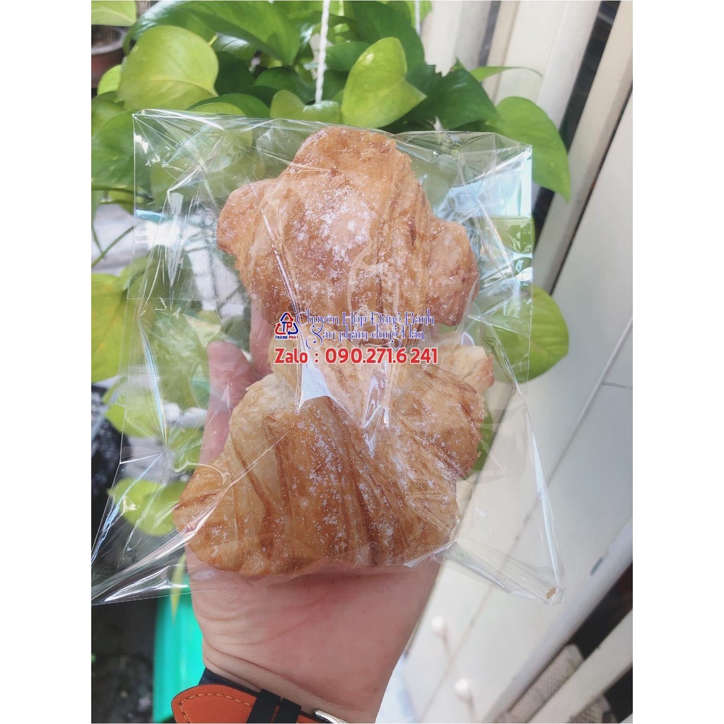 1Kg Túi bóng kiếng dán miệng đựng bánh sừng trâu, bông lan chà bông, quần áo