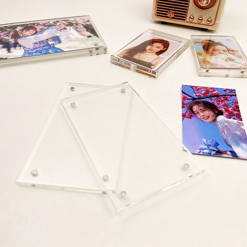 Khung Ảnh Bằng Acrylic Trong Suốt Kiểu Dáng Đơn Giản