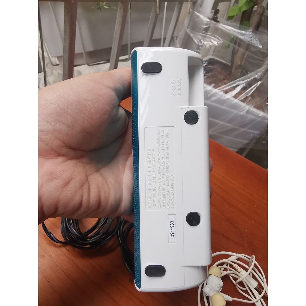 Combo máy nghe nhạc cao cấp Sony NW-S13 + loa mini + tai nghe chống ồn