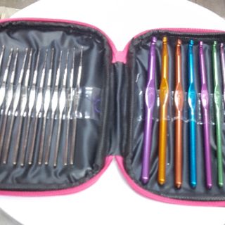 Bộ 22 cây móc len sợi đủ các cỡ