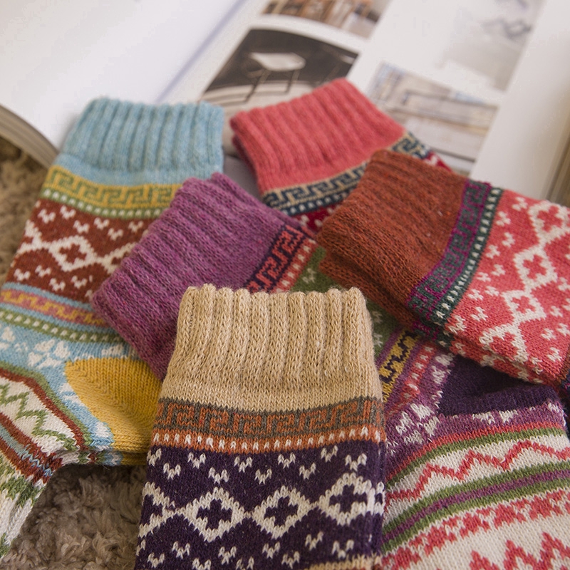 5 Pairs Womens Vintage Style Winter Warm Thick Knit Wool Cozy Crew Socks Girls in the tube Soft Sock