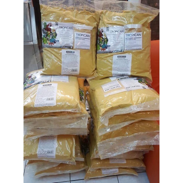 Bột đút chim non Tropican gói lẻ 100g