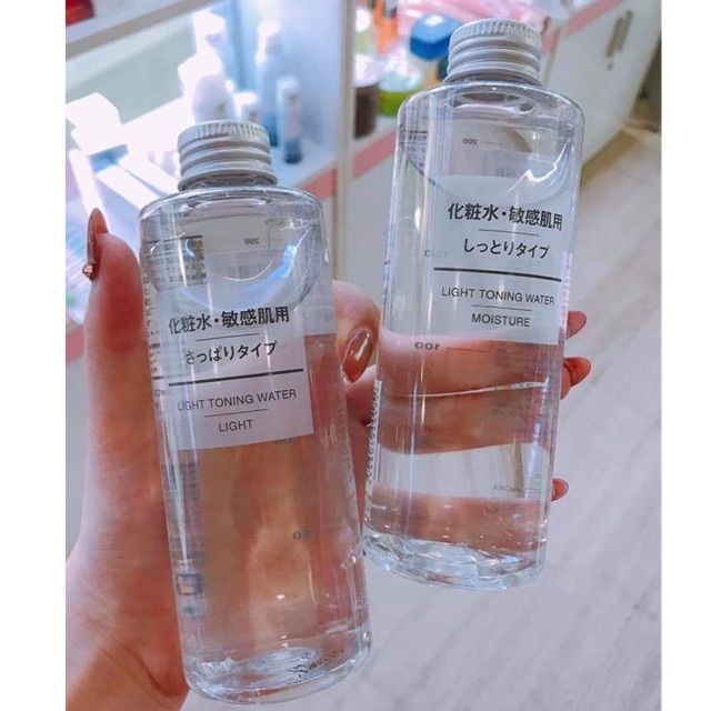 NƯỚC HOA HỒNG MUJI