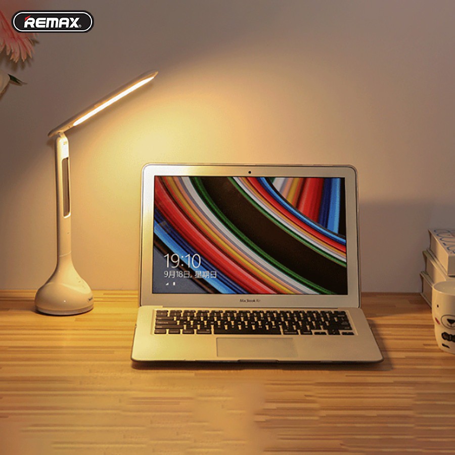 Đèn LED Remax RTE185
