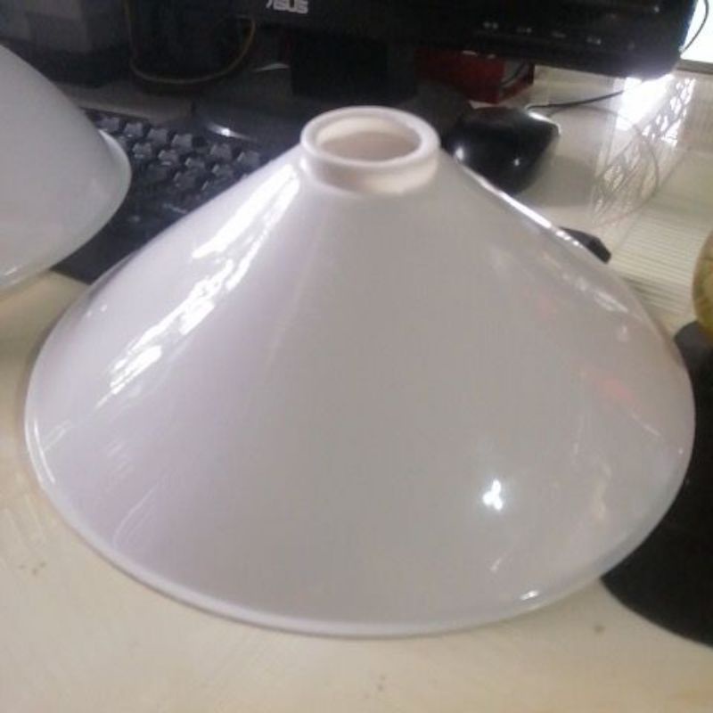 Chóa đèn nhựa lớn