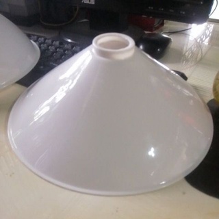 Chóa đèn nhựa lớn