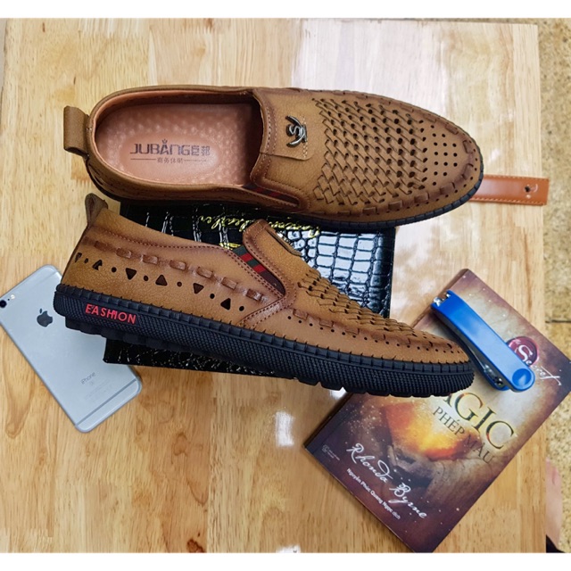 GIÀY LƯỜI NAM ĐỤC LỖ TRẺ TRUNG-NĂNG ĐỘNG-THỜI THƯỢNG-BH 1 NĂM