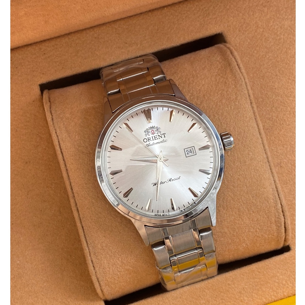 Đồng hồ nam O.rient dây thép không gỉ, máy pin