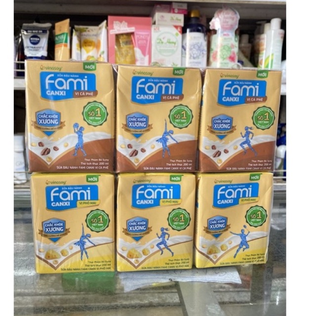 Sữa Đậu Nành Fami Canxi Vị Cà Phê &amp; Vị Phô Mai Lốc 6 hộp x200ml