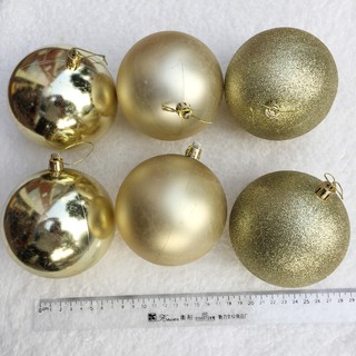 Hộp 6 quả châu 8cm,10cm  màu vàng treo cây thông trang trí giáng sinh  ( 2 châu bóng + 2 châu mờ + 2 châu nhũ)