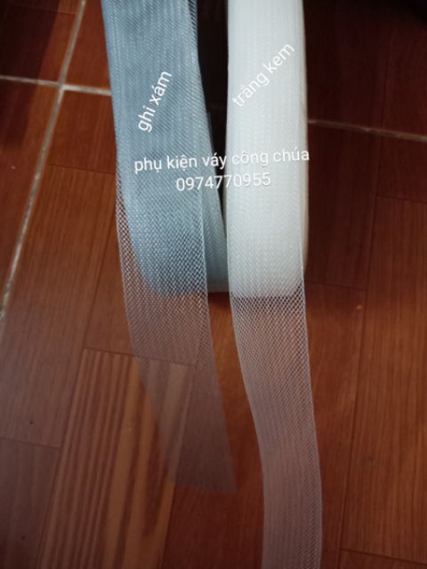 Lưới làm phồng chân váy