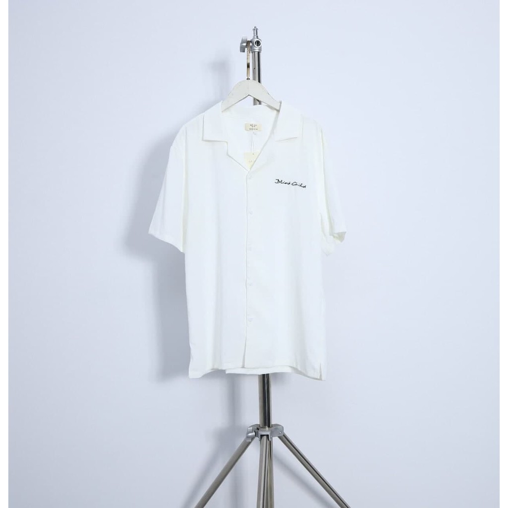 Áo sơ mi nam trơn chữ thêu vải Lụa thoáng mát, thấm hút, không nhăn form rộng unesex nhà MALTRIK hottrend 2022 | BigBuy360 - bigbuy360.vn