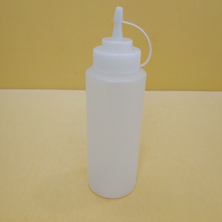 BÌNH NHỰA ĐỰNG NƯỚC SỐT 500ML