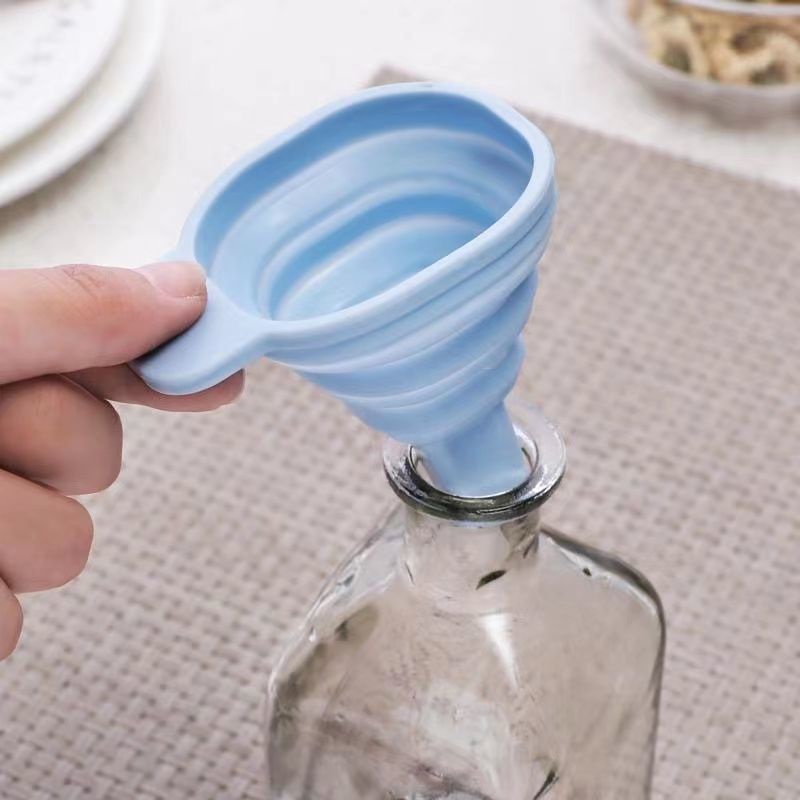 Phễu silicone mini có thể gấp gọn tiện dụng