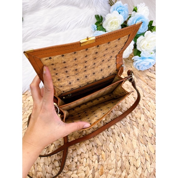 Túi da mộc dáng hộp hàng si