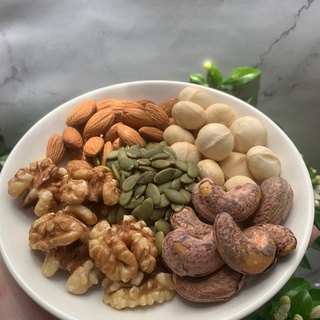 500gr Hộp Mix nuts hạt dinh dưỡng hạt điều, macca, hạnh nhân, hạt bí, óc chó