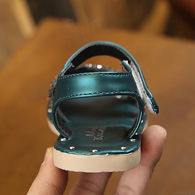 Sandal xỏ ngón đính đá xinh xắn dành cho bé gái