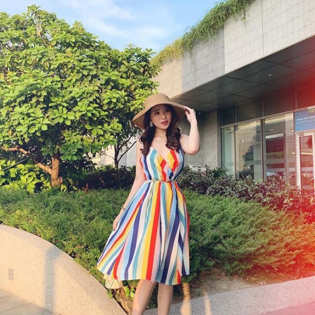 Đầm xòe 2 dây sọc màu hot hit về ạ7 sắc cầu vòng sua tan cái nắng nóng mùa hè nhé, xinh cực xinh