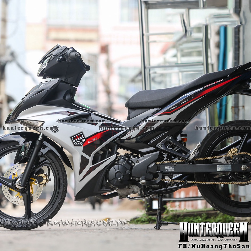 Tem rời in UV cao cấp, dán xe Exciter 150 đen bạc. Mẫu Y15ZR mới nhất, đỉnh cao tem chế. Không bay màu, tặng logo