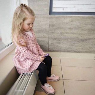 Váy zara bé gái
