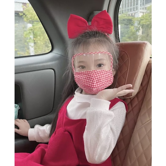 Khẩu trang kính cho bé 6-12 tuổi có dây điều chỉnh độ rộng