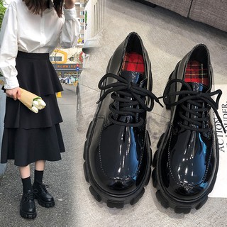 ( Tặng kèm tất) Boot nữ thấp cổ - da bóng đế cao răng cưa - Yến Yến Sport