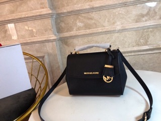✨Túi Michael Kors da bò size 23, 25 fullbox bill check code