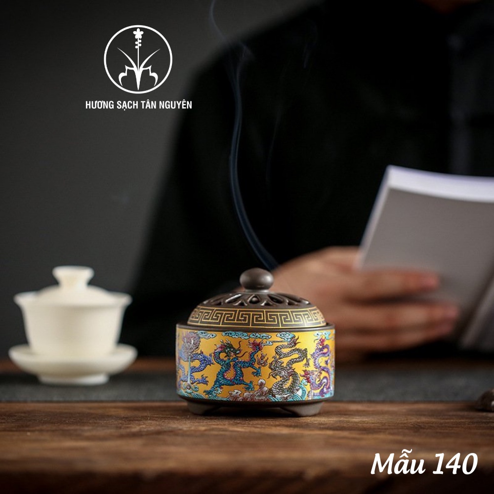 Lư hương đốt trầm, lư trầm hương bằng gốm sứ cao cấp, họa tiết nổi tinh xảo