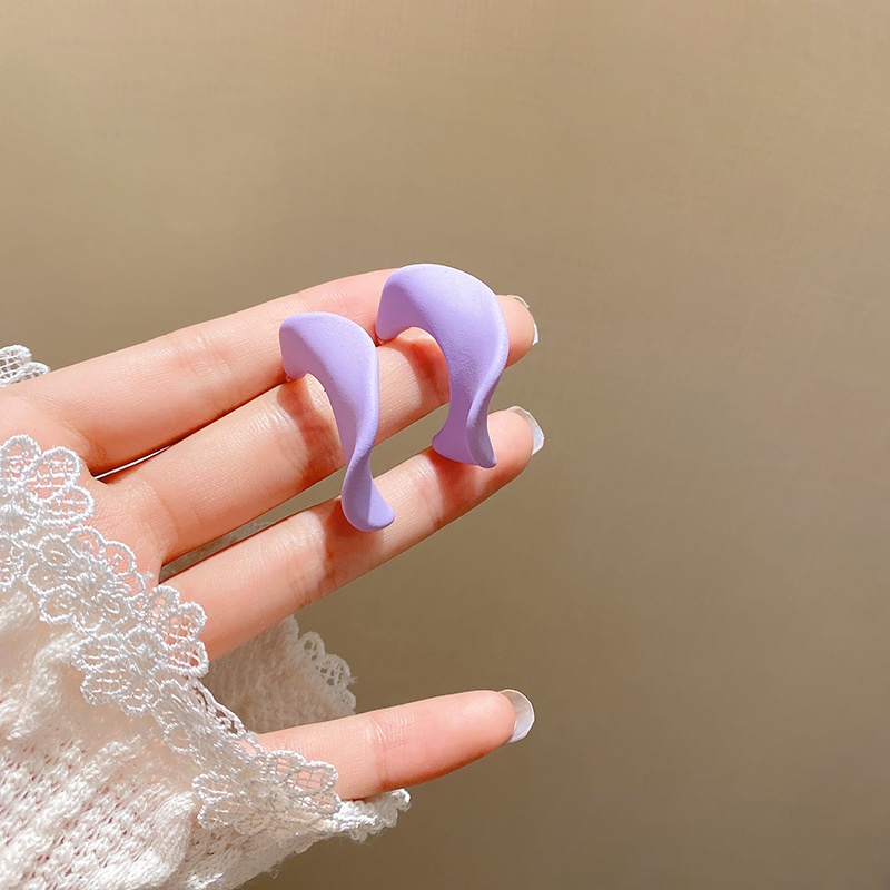 1 Đôi Bông Tai Hình Hoa Màu Xanh Dương / Tím Thiết Kế Hình Học Cao Cấp Thời Trang Mới Cho Nữ