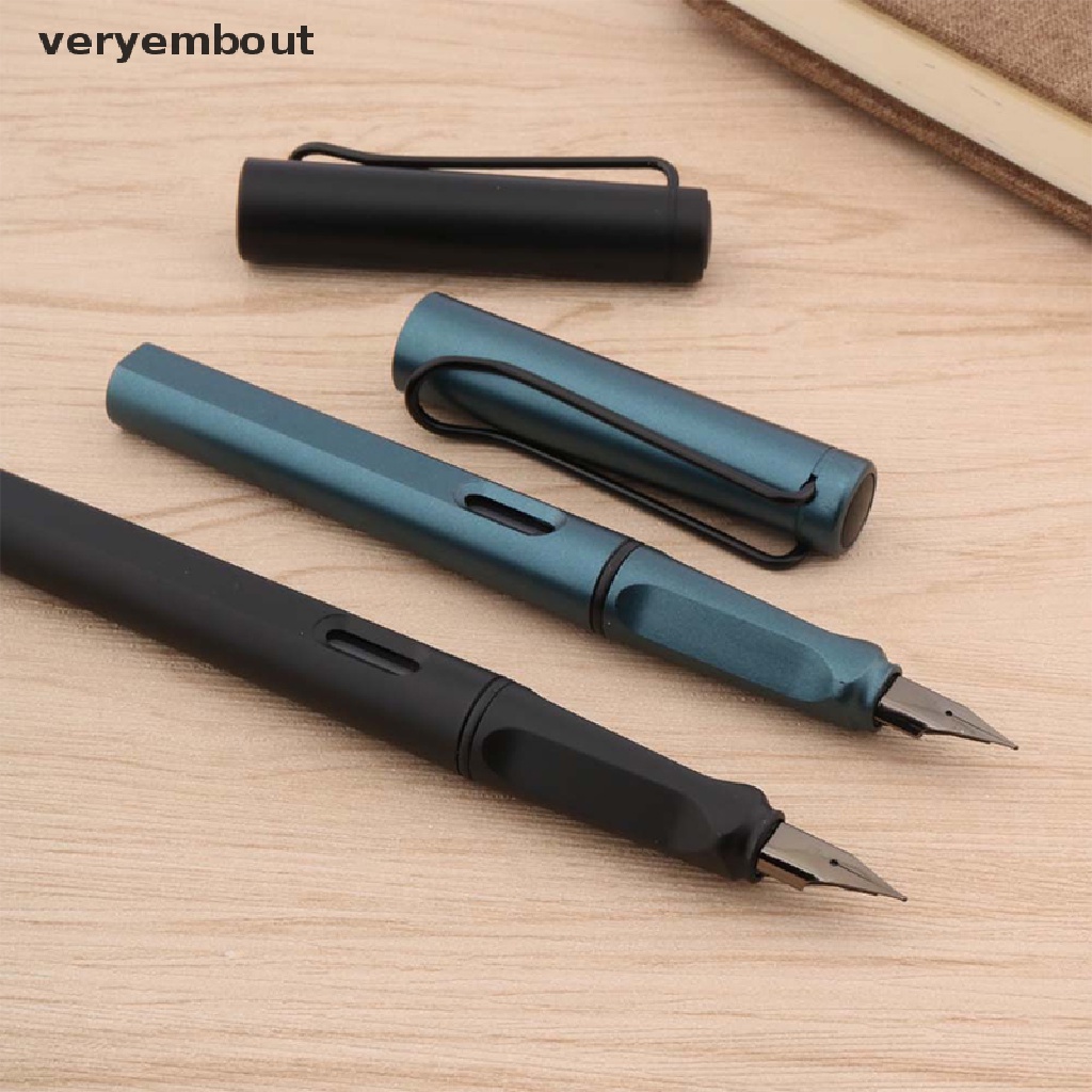 Bút Mực Đen Có Kẹp Bằng Nhựa Tiện Dụng Cho Trường Học / Văn Phòng