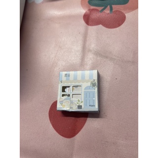 Hộp 45 Miếng Dán Sticker ( Lỗi )
