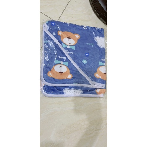 Chăn Ủ Tuyết Siêu Mềm Mịn Có Mũ Cho Bé