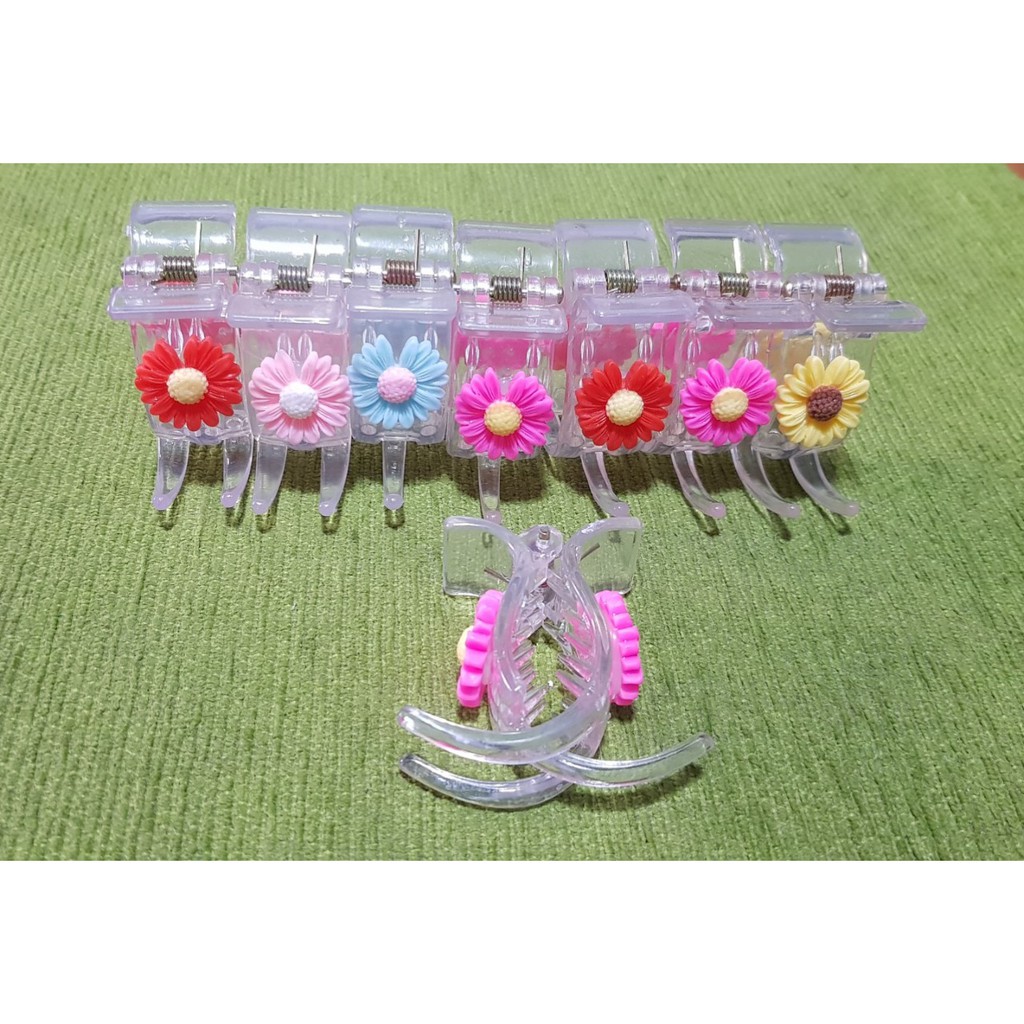 KẸP TÓC CÀNG CUA 3 RĂNG HOA CÚC TRẮNG XINH-3R37