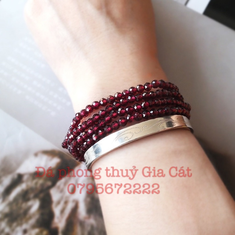 Vòng tay đá garnet cắt giác vip 5A có kiểm định siêu đẹp