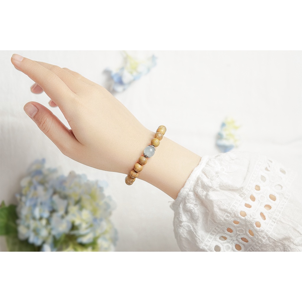 Vòng tay trầm hương nữ mệnh thủy mix đá aquamarine tự nhiên phong thủy Udum