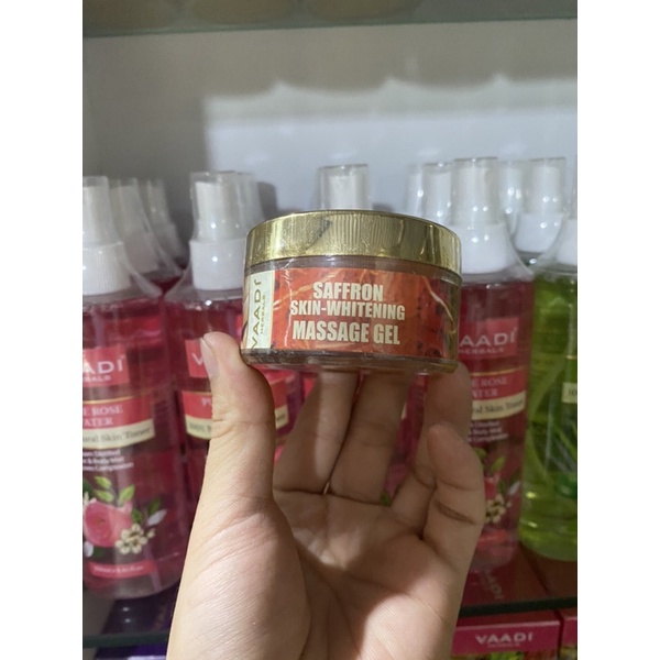 Kem dưỡng trắng da Vaadi Saffron Whitening Massage Gel