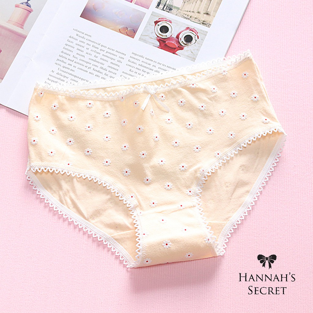 Quần lót cotton hoa cúc nhí siêu cute | BigBuy360 - bigbuy360.vn