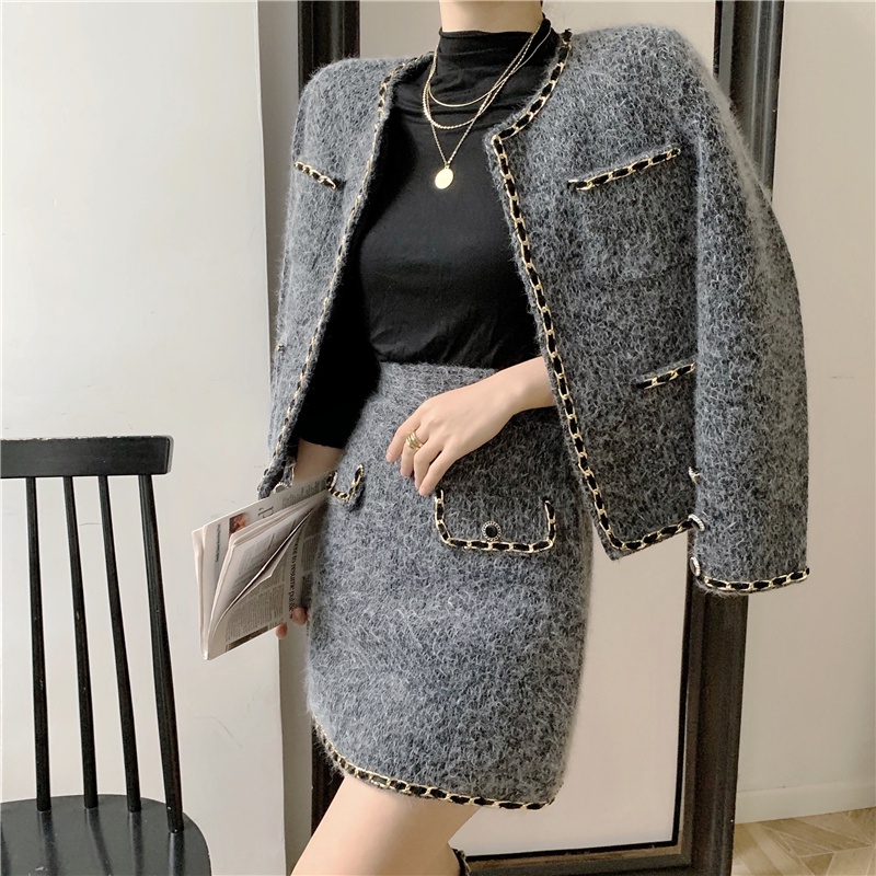 Set dạ tweed nữ dài tay chân váy A phối xích LAVARA SET01