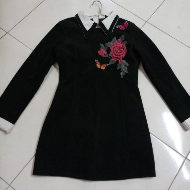 Váy dạ size M zara