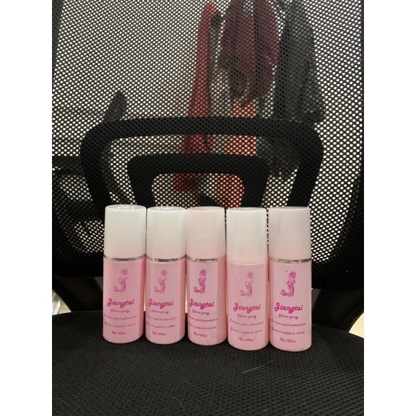 Nước dưỡng, wigcap, giá đỡ, lược chải wig