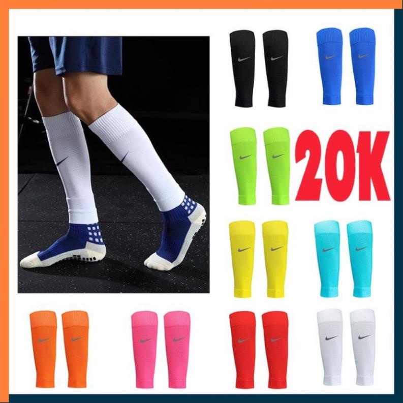 Tất/vớ ống đá bóng, đá banh Nike, Adidas, Puma, Mizuno loại dài, nhiều màu sắc dành cho bóng đá và các môn thể thao.