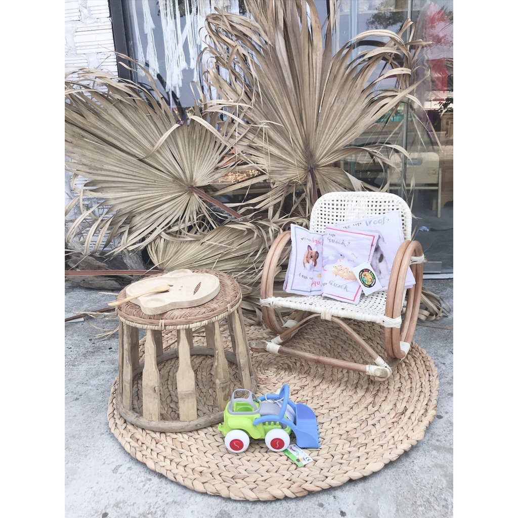 Combo Ghế, Bàn Đôn tre Kèm Thảm Lục Bình 1m5 làm Phụ Kiện Hình Hoặc Trang Trí Phòng Cho Bé