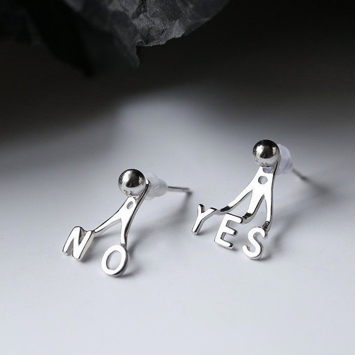 Bông Tai Chữ Tiếng Anh Một Bên Phong Cách Nhật Hàn Ngọt Ngào Dễ Phối Đồ