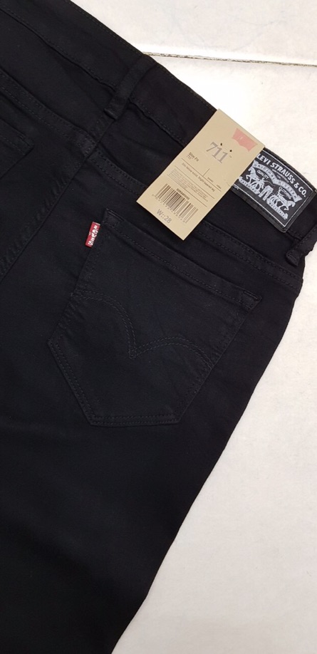 quẩn jeans  xuất dư