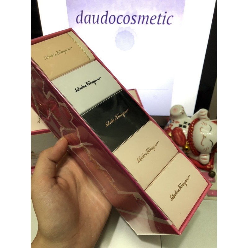 [ set mini ] Tách Set nước hoa Salvatore Ferragamo Signorina EDP - Si In Fiore - Misteriosa - Amo - Emozione -  EDP 5ml | BigBuy360 - bigbuy360.vn